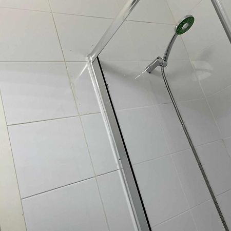 A Unos Pasos De Solgran Via Madrid Apartman Kültér fotó